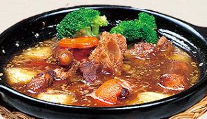 砂锅牛肉面